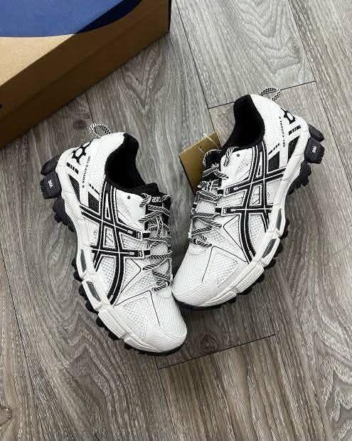 Citywalk神鞋✨ASICS Kahana8米黑,通勤徒步双兼顾